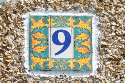 Bydliště statutárních orgánů neveřejným údajem?