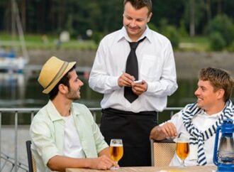 Brigády: Roste zájem o hlídání dětí i manuální práce