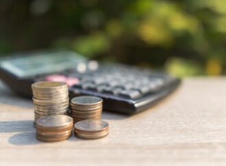 Někdy i zaměstnanec musí platit zálohy na daň