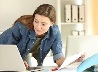 Ukládání elektronických závěrek do sbírky listin