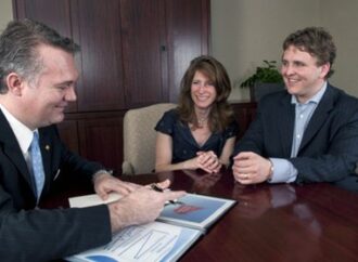 Zprostředkování v daních z příjmů a v DPH