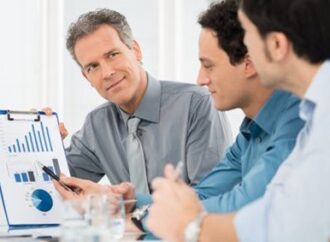 Výroční zpráva a zpráva o vztazích