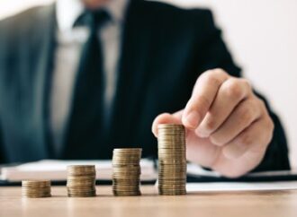 Minimální mzda vzroste do roku 2029 na 47 % průměrné mzdy