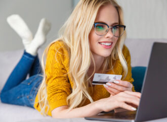 DPH rizika u e-shopů – nákup, vedlejší pořizovací náklady, prodej v ČR a zahraničí